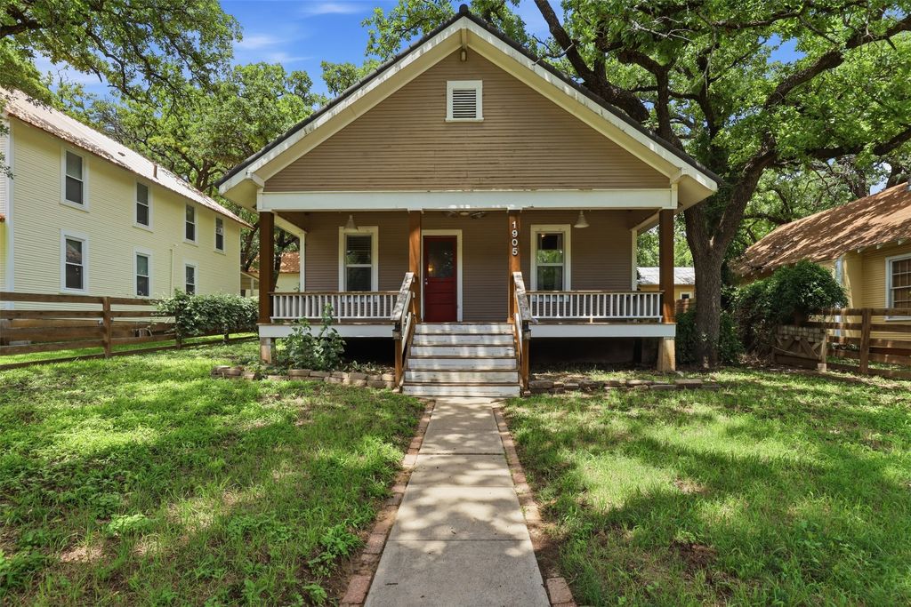 1905 Old Dicey Road, Weatherford, TX 76085