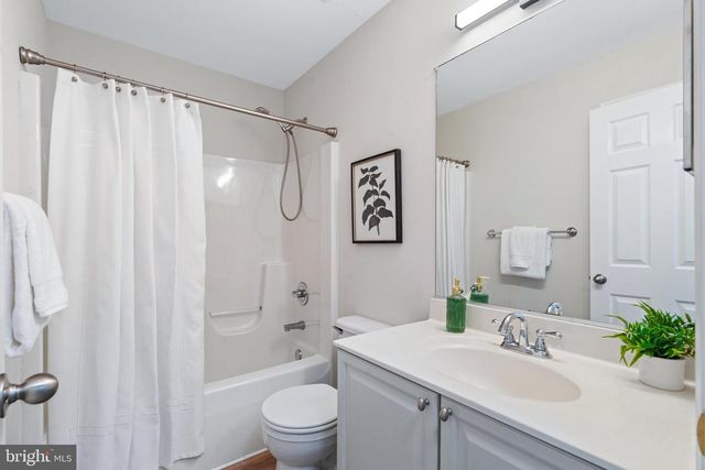 2502 EMERSON DR, Frederick, MD 21702