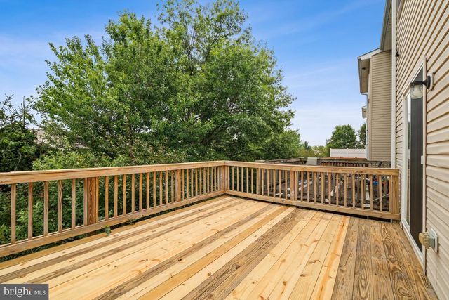 2502 EMERSON DR, Frederick, MD 21702