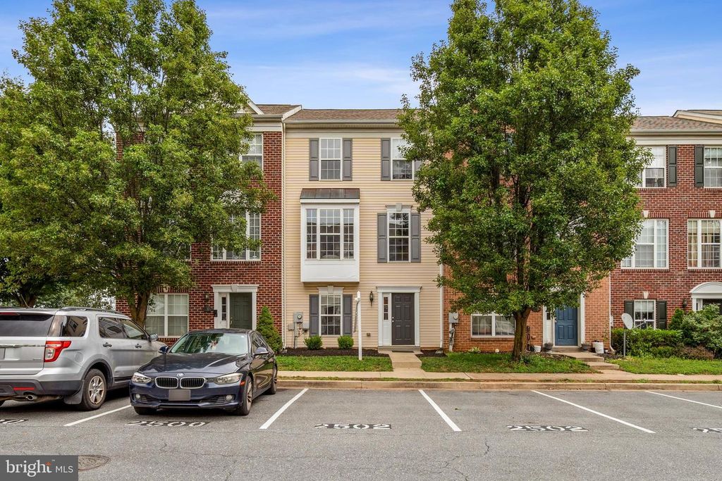 2502 EMERSON DR, Frederick, MD 21702