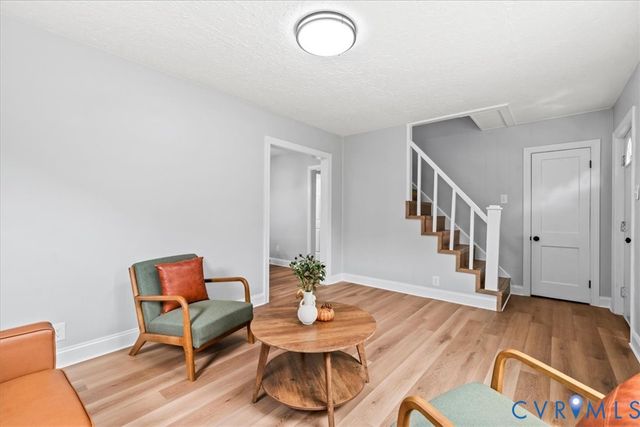 9916 S Wagstaff Cir, North Chesterfield, VA 23236