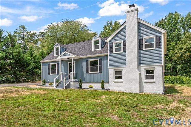 9916 S Wagstaff Cir, North Chesterfield, VA 23236
