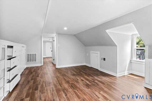 9916 S Wagstaff Cir, North Chesterfield, VA 23236