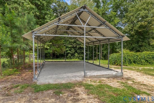 9916 S Wagstaff Cir, North Chesterfield, VA 23236