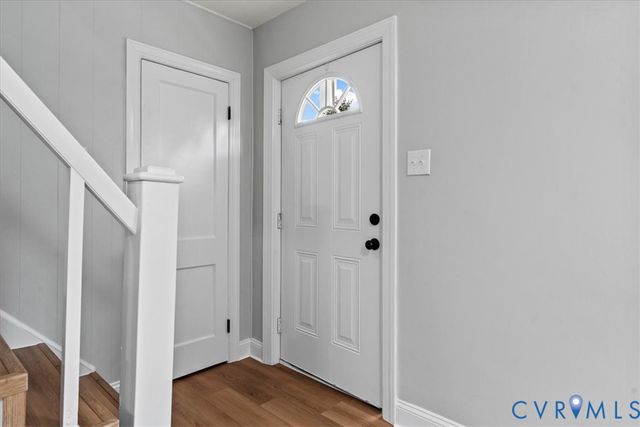 9916 S Wagstaff Cir, North Chesterfield, VA 23236