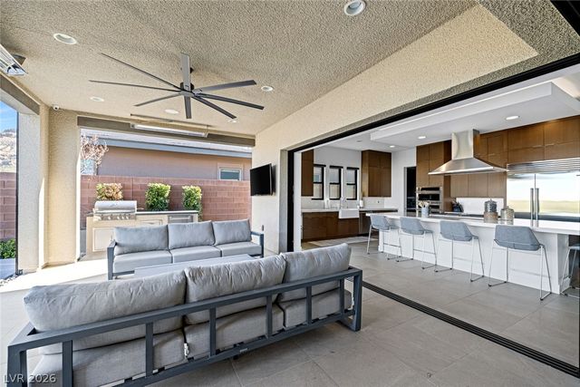 6782 Double Star Street, Las Vegas, NV 89135