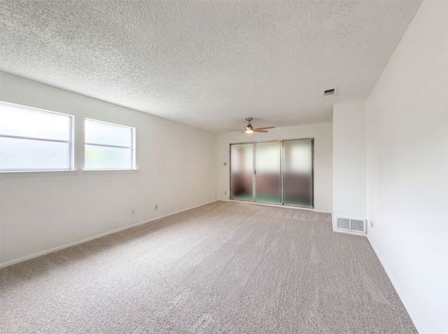 4612 Kenway Court, Fort Worth, TX 76132