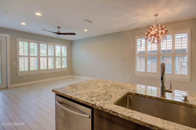 1320 N Beach Street, Ormond Beach, FL 32174