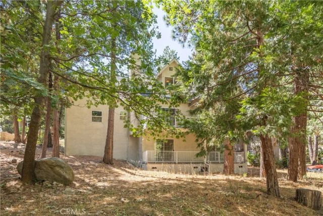 499 Bel Air Drive, Lake Arrowhead, CA 92352