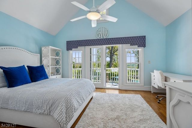 107 Huron Dr, Chatham Twp., NJ 07928