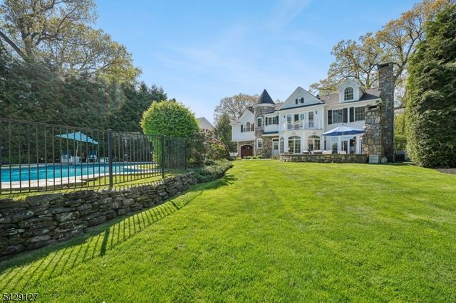 107 Huron Dr, Chatham Twp., NJ 07928