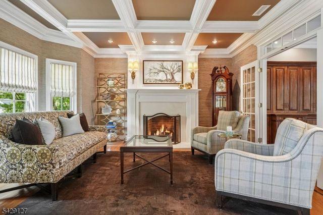 107 Huron Dr, Chatham Twp., NJ 07928