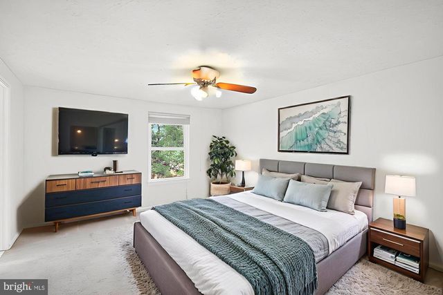 16200 HENDERSON LN, Dumfries, VA 22025