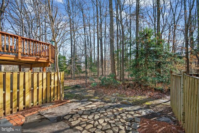 16200 HENDERSON LN, Dumfries, VA 22025