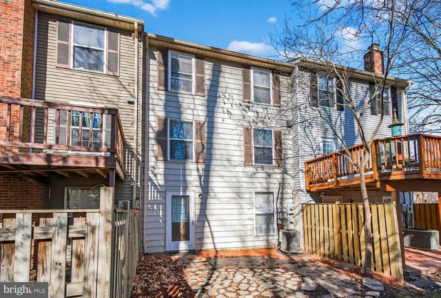 16200 HENDERSON LN, Dumfries, VA 22025