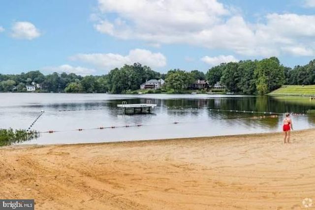 16200 HENDERSON LN, Dumfries, VA 22025