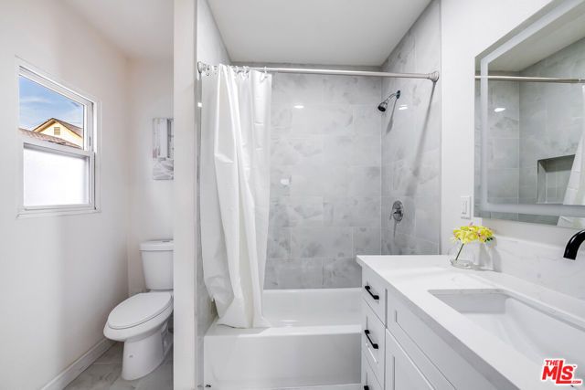 1207 W Orange Grove Avenue, Burbank, CA 91506