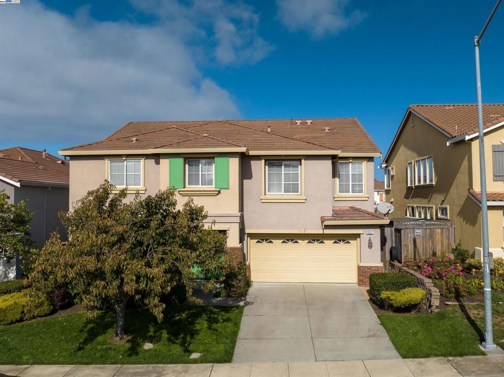 3331 Park Ridge Dr, Richmond, CA 94806