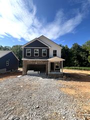 145 Irish Hills, Clarksville, TN 37042