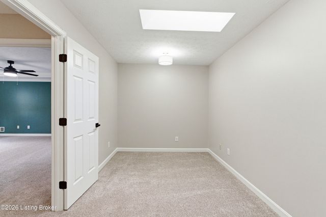 4204 Marseille Dr, Louisville, KY 40272