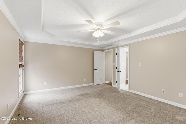 4204 Marseille Dr, Louisville, KY 40272