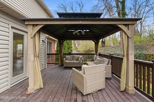 4204 Marseille Dr, Louisville, KY 40272