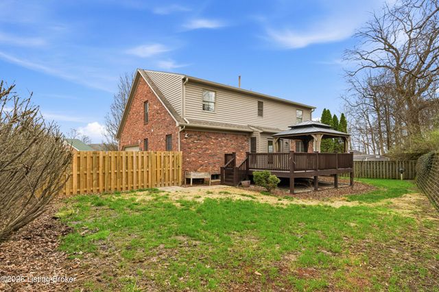 4204 Marseille Dr, Louisville, KY 40272