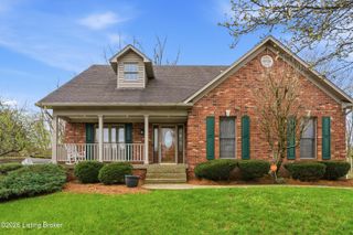 4204 Marseille Dr, Louisville, KY 40272