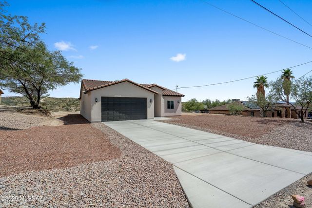 1039 Calle Coyote, Rio Rico, AZ 85648