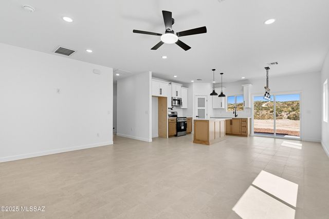 1039 Calle Coyote, Rio Rico, AZ 85648