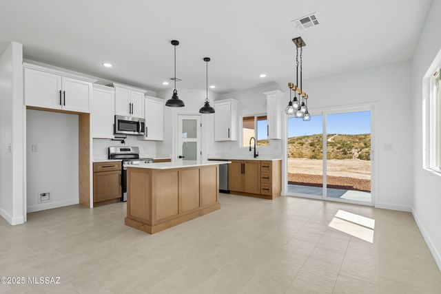 1039 Calle Coyote, Rio Rico, AZ 85648