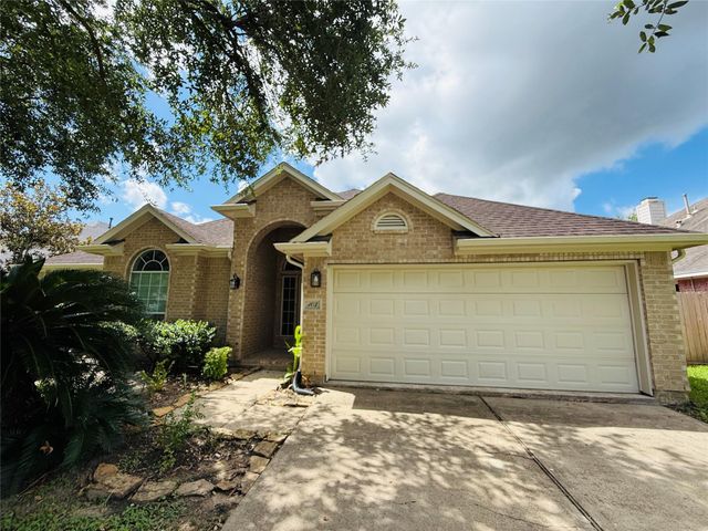 103 Greenridge Circle, League City, TX 77573