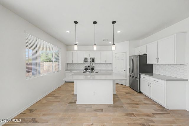 19600 W CAMPBELL Avenue, Litchfield Park, AZ 85340