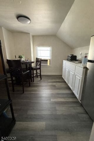 99 Cutler St, Newark City, NJ 07104