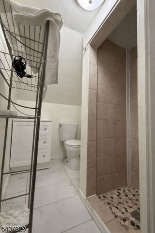 99 Cutler St, Newark City, NJ 07104