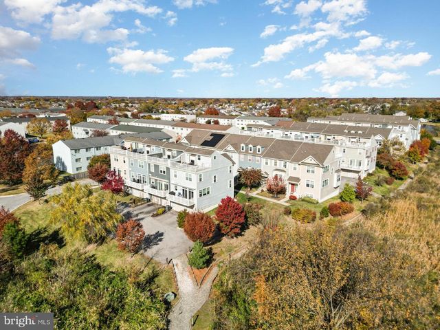 2069 CASE RD, Baltimore, MD 21222