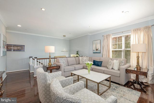 2069 CASE RD, Baltimore, MD 21222