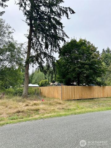 48 Lewis Avenue, Port Townsend, WA 98368