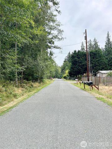 48 Lewis Avenue, Port Townsend, WA 98368