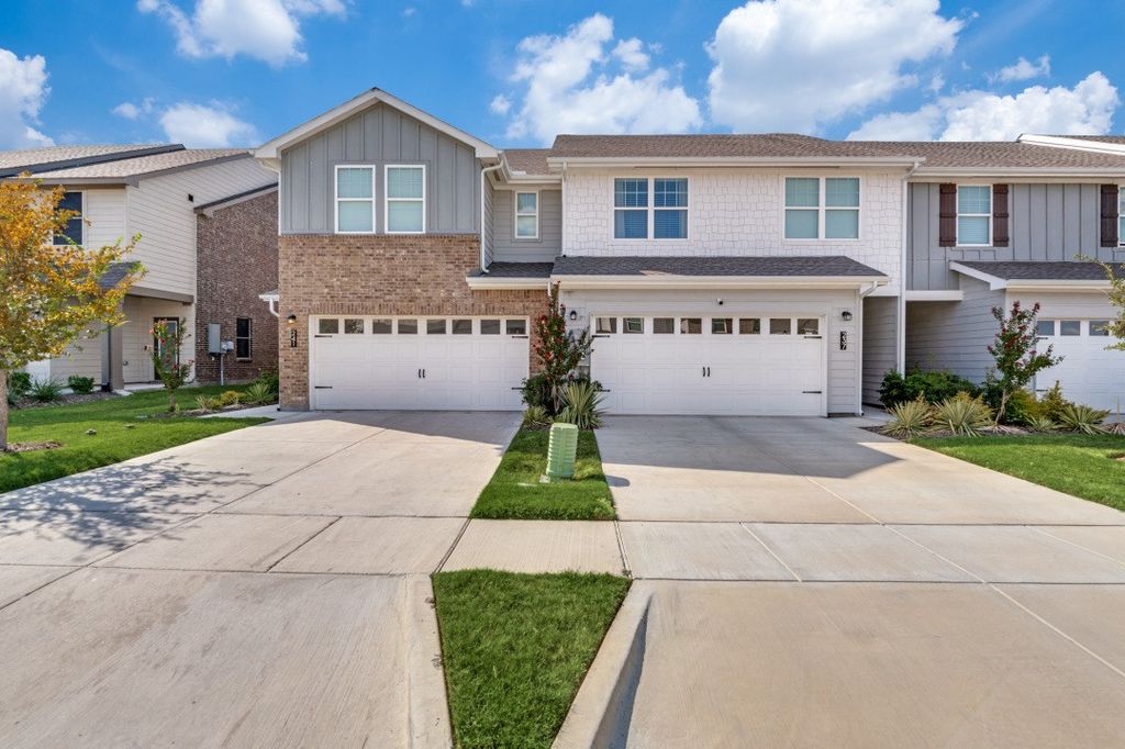 237 Berthe Court, Cedar Hill, TX 75104