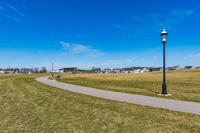 3660 Beulah Park Drive, Grove City, OH 43123