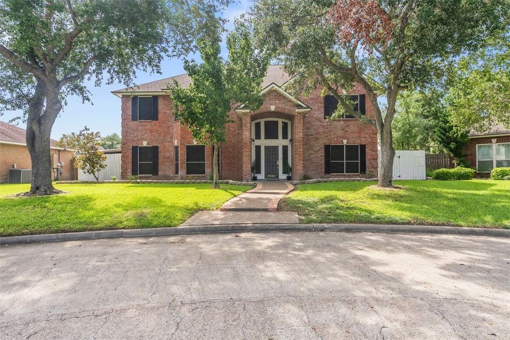 7030 Chiswick Dr, Corpus Christi, TX 78413
