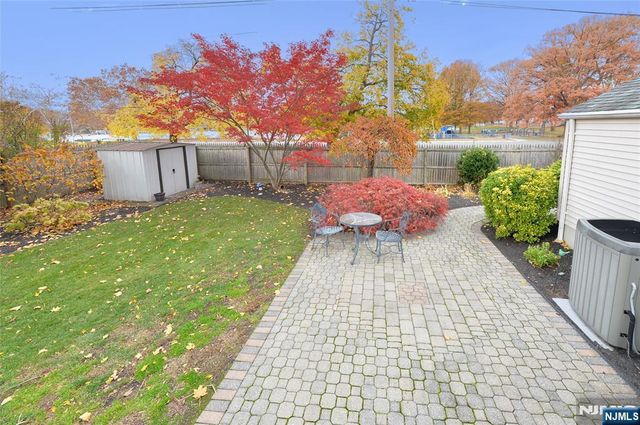 10-06 Essex Place, Fair Lawn, NJ 07410