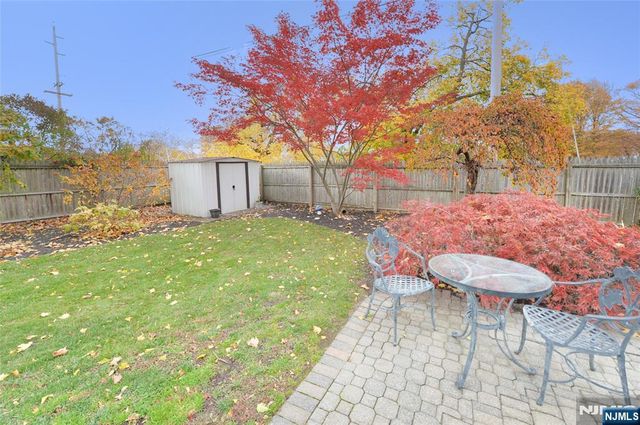 10-06 Essex Place, Fair Lawn, NJ 07410