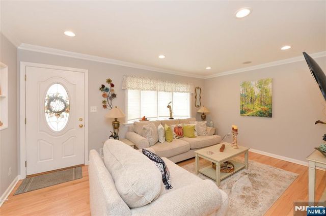 10-06 Essex Place, Fair Lawn, NJ 07410