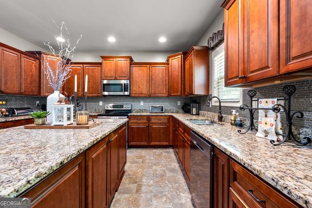 105 Renae Lane, Hogansville, GA 30230
