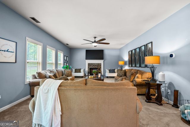 105 Renae Lane, Hogansville, GA 30230