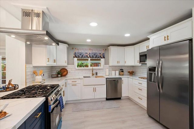 399 S Paseo Laredo, Cathedral City, CA 92234