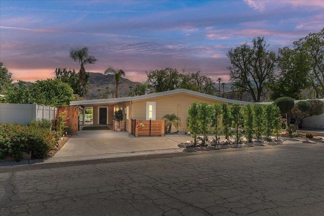 399 S Paseo Laredo, Cathedral City, CA 92234