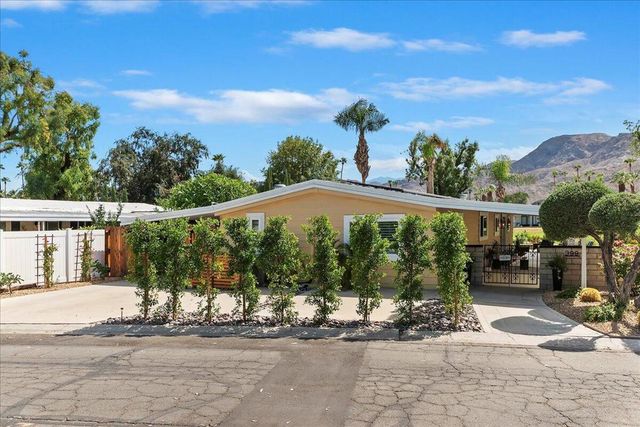 399 S Paseo Laredo, Cathedral City, CA 92234